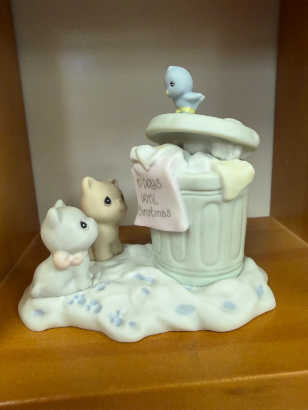 Precious Moments- Garbage Can- EJ547